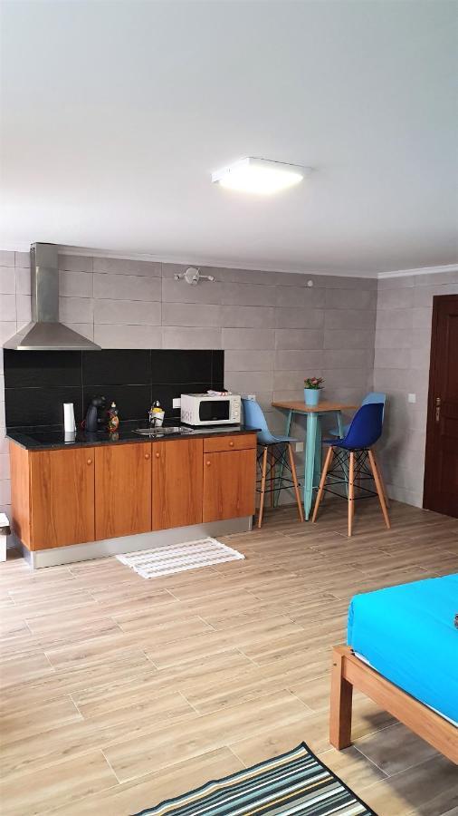 Go4Surf Beach Lofts Peniche Bagian luar foto
