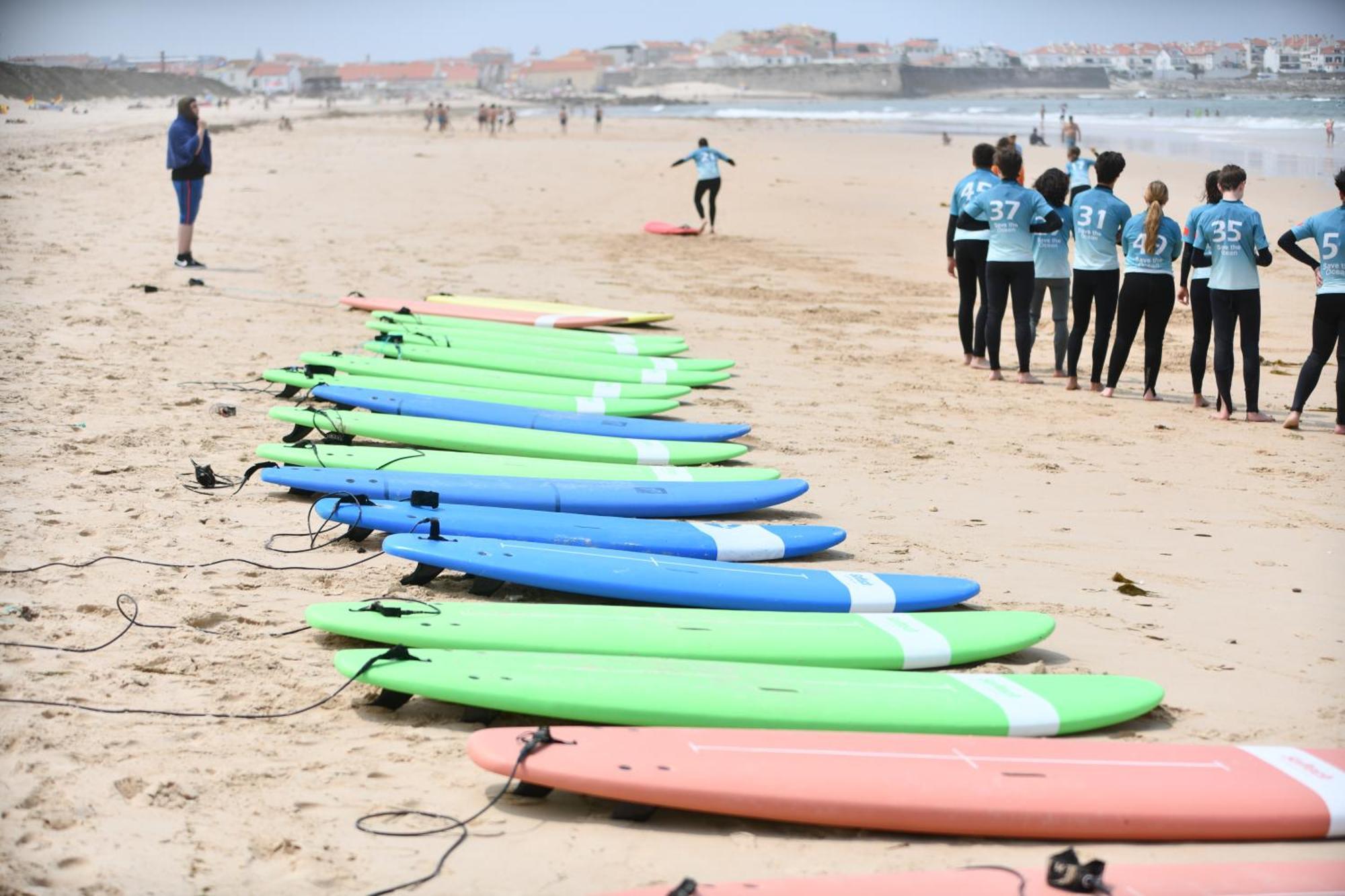 Go4Surf Beach Lofts Peniche Bagian luar foto